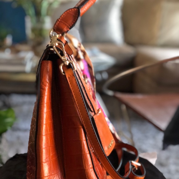 Prada bag - Picture 6 of 8